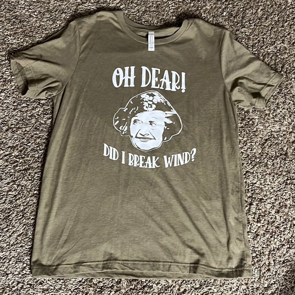 Christmas Vacation Aunt Bethany Tee